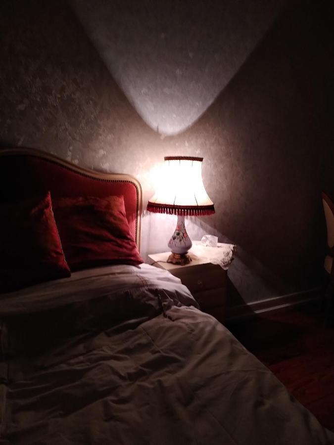 Le Manoir Des Rochers Bouere Eksteriør bilde